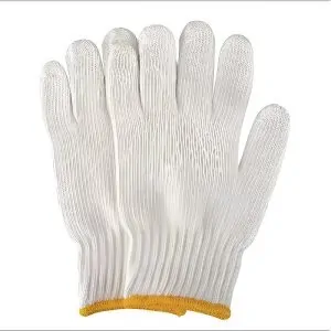 Knitted Dotted White Hand Gloves